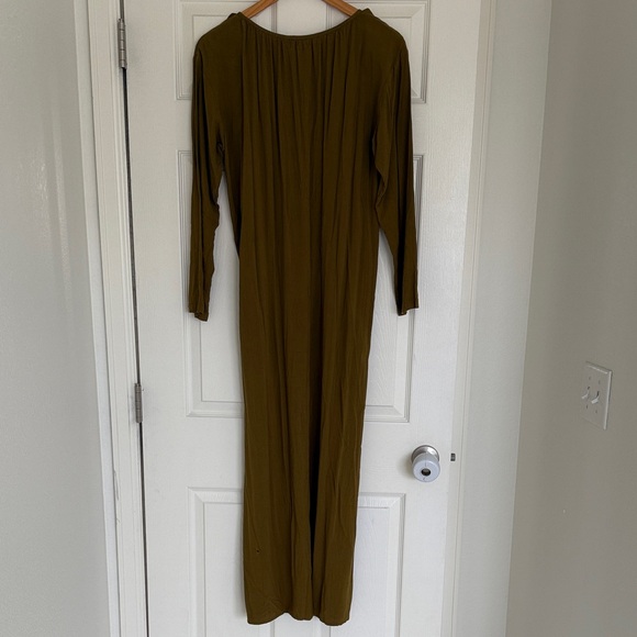Acacia Olive Green Maxi Dress - Picture 3 of 4